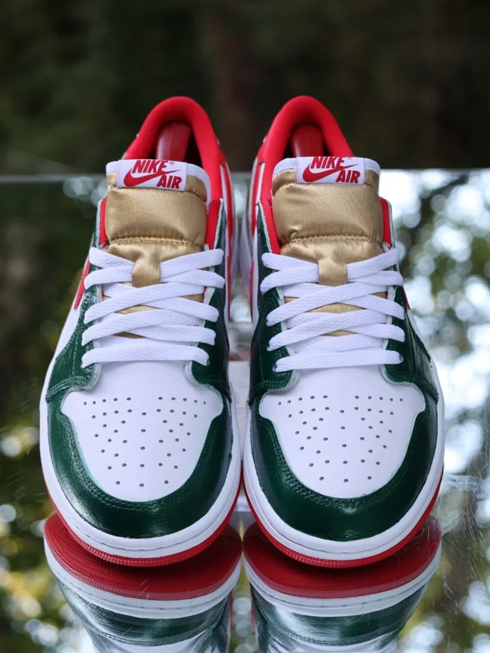 Air Jordan 1 Retro Low OG Red Green Gold